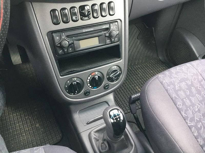 Gebraucht Mercedes A140 Classic 82 PS (60 kW) 2004 Schwarz Limousine