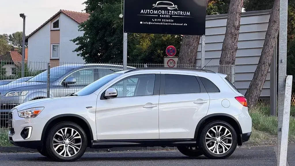 Gebraucht Mitsubishi ASX Top 150 PS (110 kW) 2016 Weiß SUV