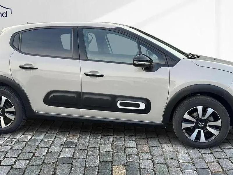 Używany Citroën C3 110 KM (80 kW) 2024 Beżowy Sedan/Limuzyna
