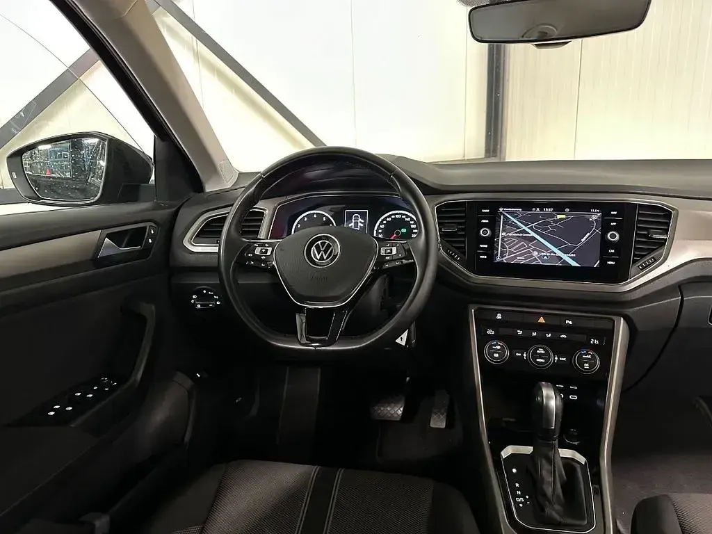 Gebraucht VW T-Roc Business 150 PS (110 kW) 2022 Grau SUV