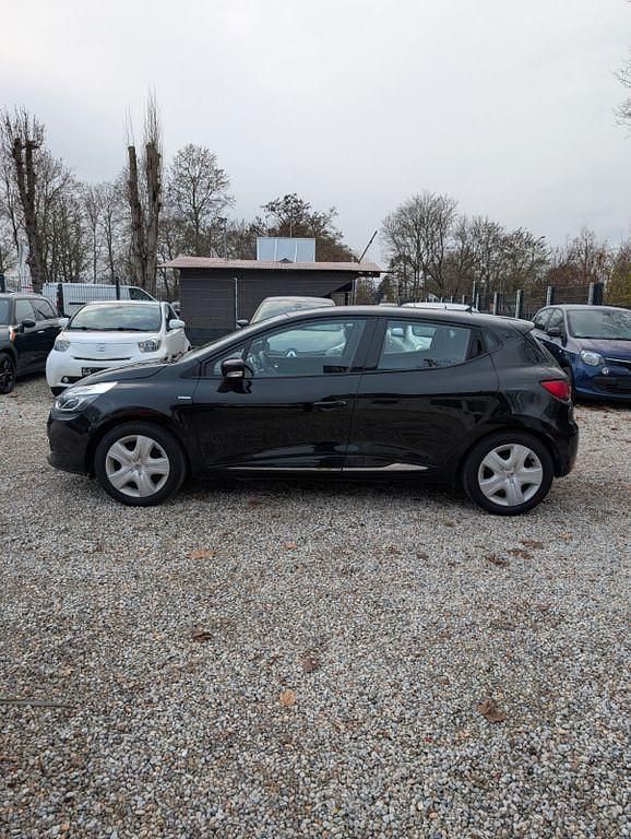 Gebraucht Renault Clio IV 73 PS (53 kW) 2015 Schwarz Limousine