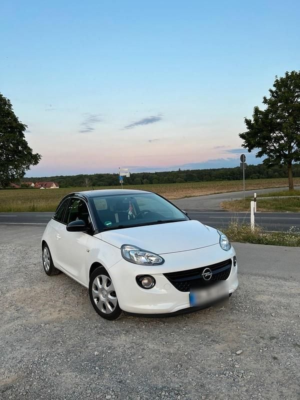 Weiß Gebraucht 2017 Opel Adam Jam Kleinwagen | 9.100 € (Etwas zu teuer) - Bild 1/2