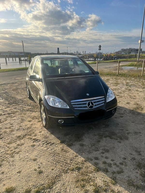 Gebraucht Mercedes A160 95 PS (69 kW) 2010 Schwarz Van / Kleinbus