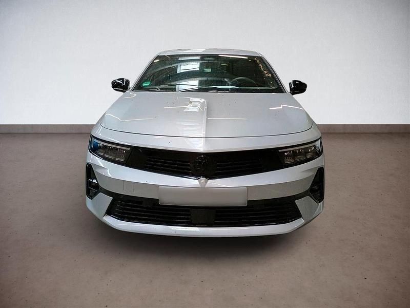 Gebraucht Opel Astra 131 PS (96 kW) 2024 Silber Kombi