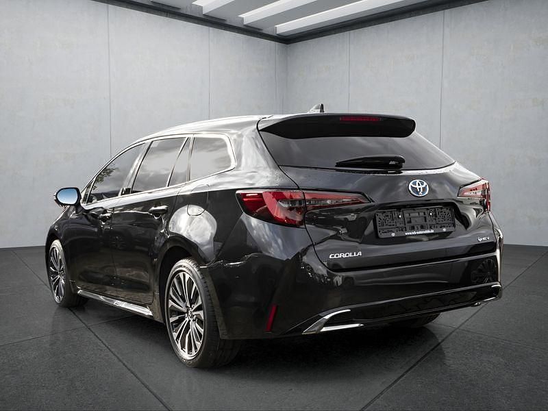 Gebraucht Toyota Corolla 140 PS (102 kW) 2025 Schwarz Kombi