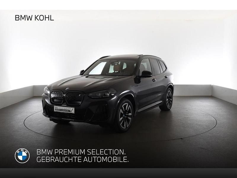 Grau Gebraucht 2023 BMW iX3 M Sport SUV | 44.440 € (Fairer Preis) - Bild 1/4