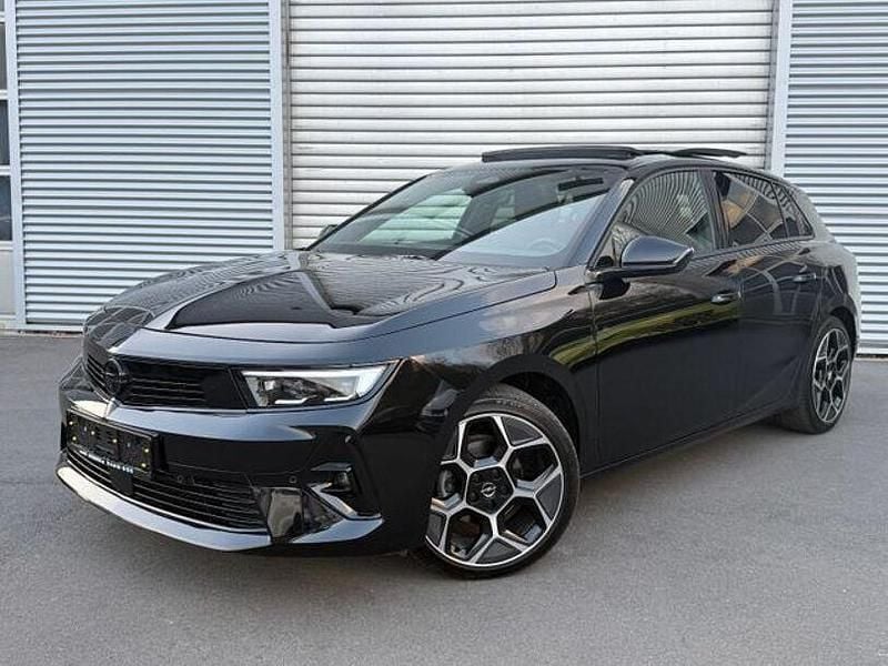 Gebraucht Opel Astra Ultimate 131 PS (96 kW) 2024 Schwarz Limousine