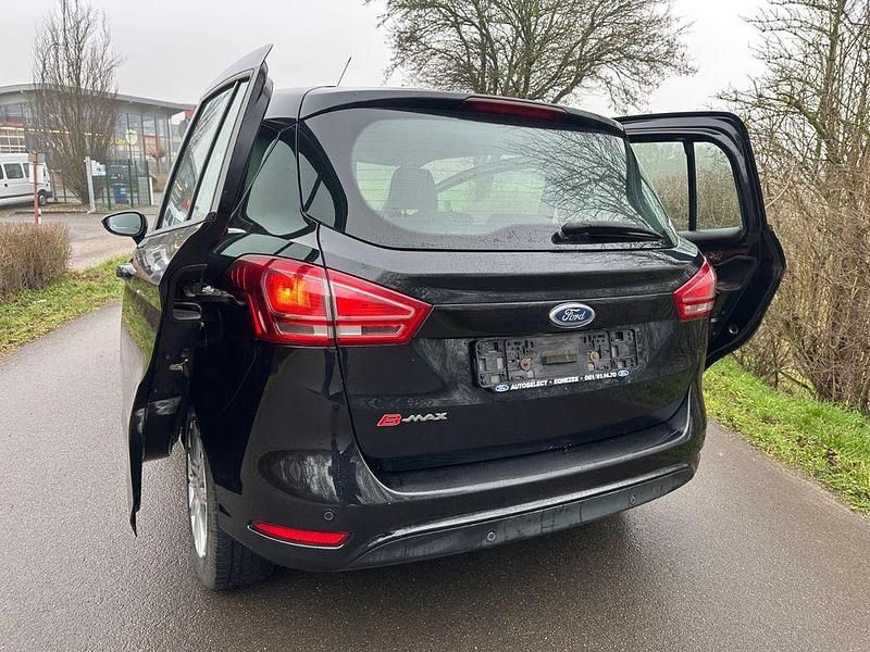Gebraucht Ford B-MAX Trend 75 PS (55 kW) 2014 Schwarz Van / Kleinbus