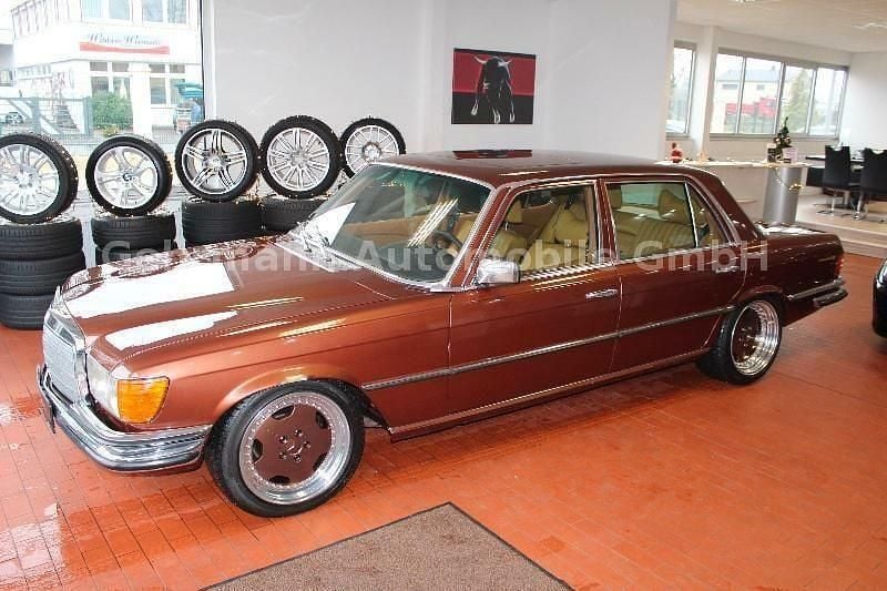 Braun Gebraucht 1975 Mercedes 450 Limousine | 9.450 € - Bild 1/1