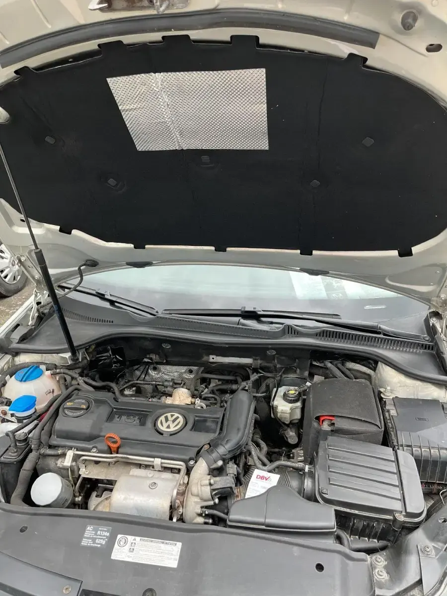 Gebraucht VW Golf VI 122 PS (89 kW) 2009 Silber Kleinwagen