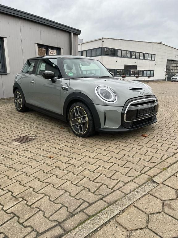 Gebraucht Mini Cooper SE 135 kW (184 PS) 2021 Grau Kleinwagen