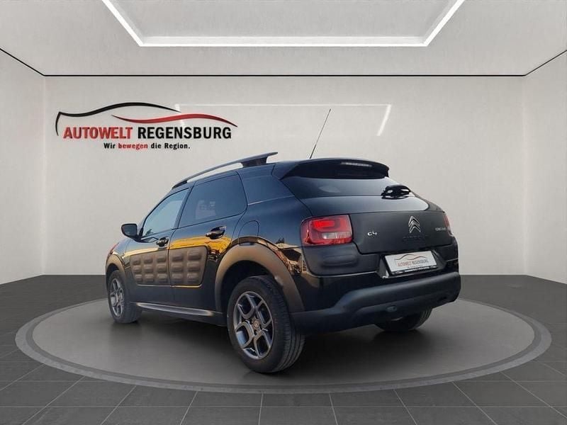 Gebraucht Citroën C4 Cactus Shine 99 PS (72 kW) 2016 Schwarz Kleinwagen