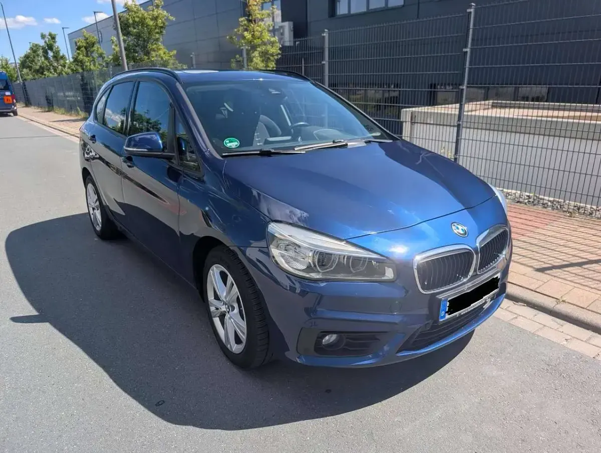 Gebraucht BMW 218 Active Tourer Advantage 150 PS (110 kW) 2016 Blau Van / Kleinbus
