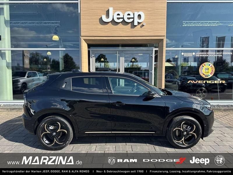 Schwarz Gebraucht 2025 Alfa Romeo GT Junior SUV | 33.333 € (Fairer Preis) - Bild 1/4