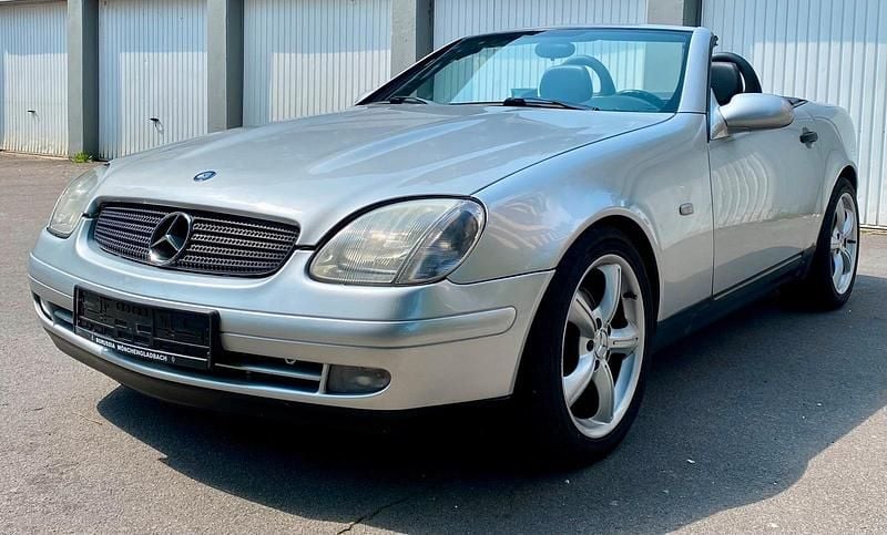 Silber Gebraucht 1997 Mercedes SLK200 Cabrio | 2.600 € (Superpreis) - Bild 1/4