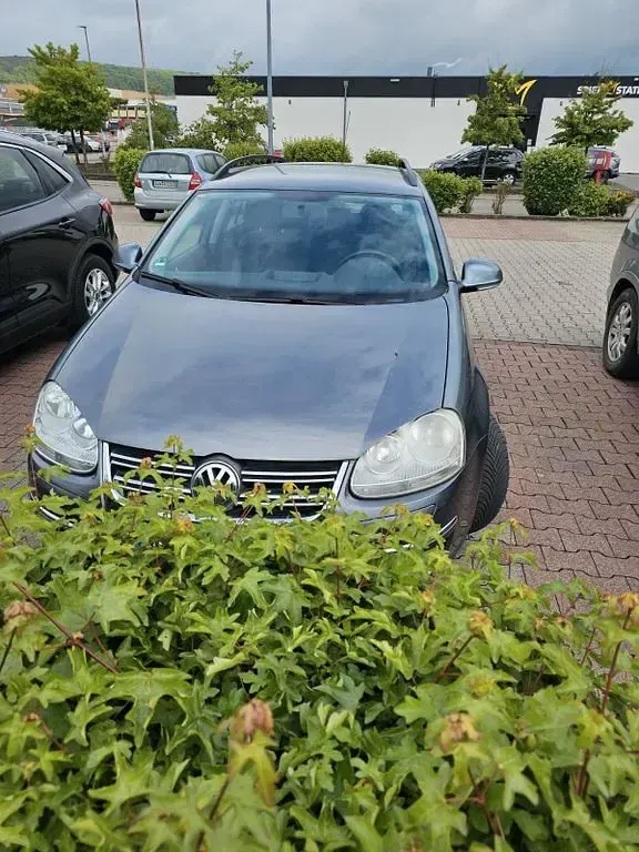 Gebraucht VW Golf VI Trendline 80 PS (58 kW) 2009 Grau Kombi