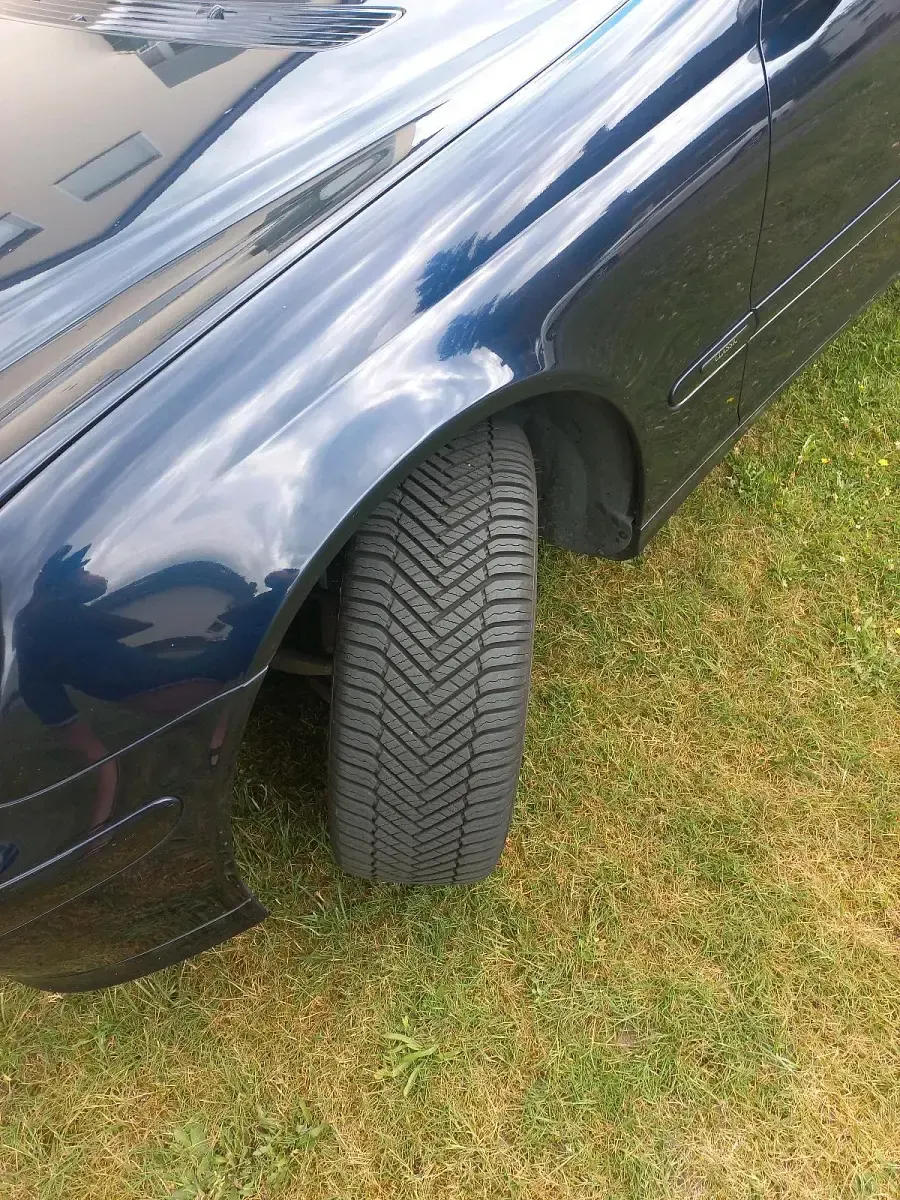 Gebraucht Mercedes C200 165 PS (121 kW) 2004 Blau Kombi