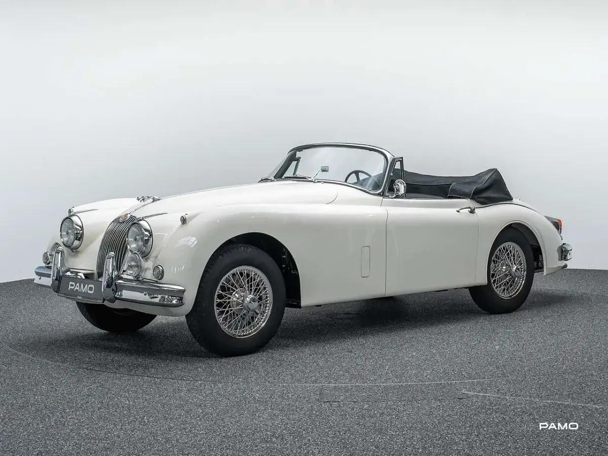 Gebraucht Jaguar XK 190 PS (139 kW) 1959 Oldenglishwhite Cabrio