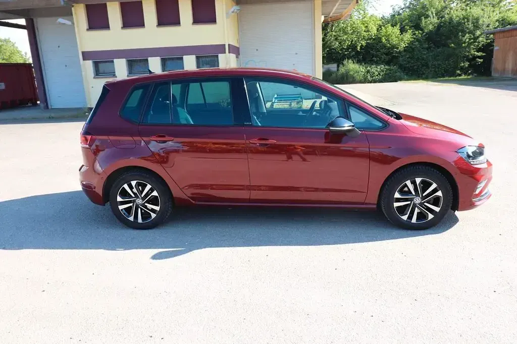 Gebraucht VW Golf 150 PS (110 kW) 2020 Rot Van / Kleinbus