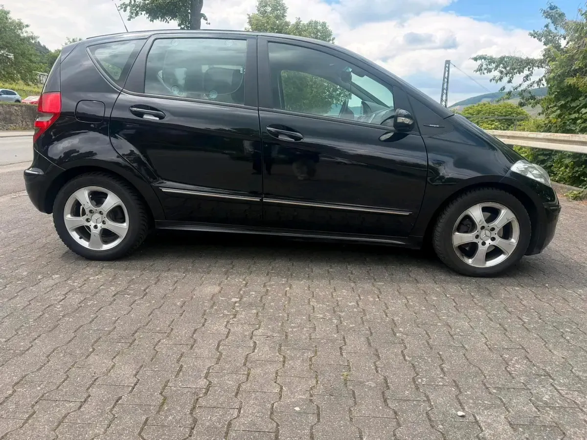 Gebraucht Mercedes A200 140 PS (102 kW) 2008 Schwarz Limousine