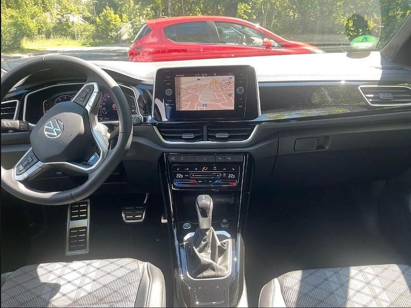 Gebraucht VW T-Roc R-line 150 PS (110 kW) 2023 Weiß SUV