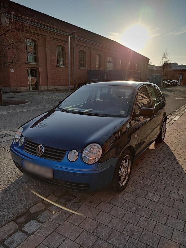 Gebraucht VW Polo 64 PS (47 kW) 2004 Schwarz Kleinwagen