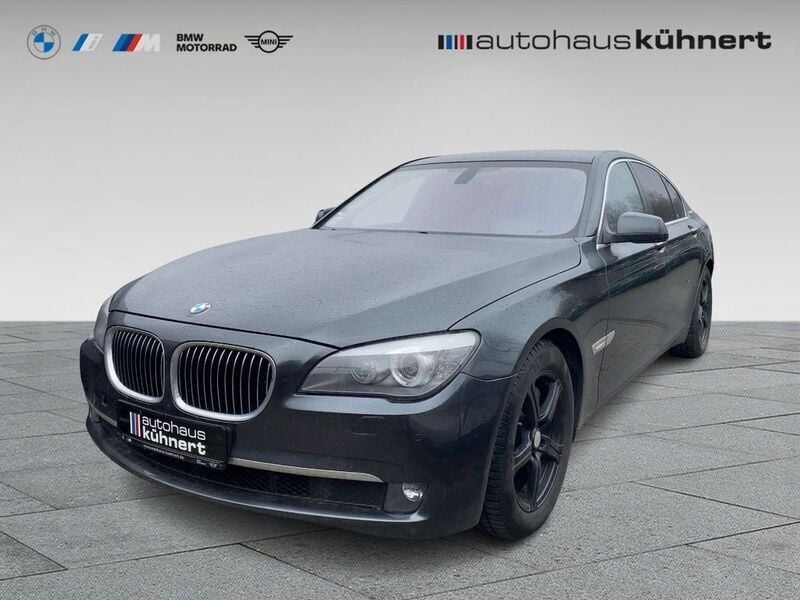 Grau Gebraucht 2012 BMW ActiveHybrid 7 Limousine | 6.600 € - Bild 1/4