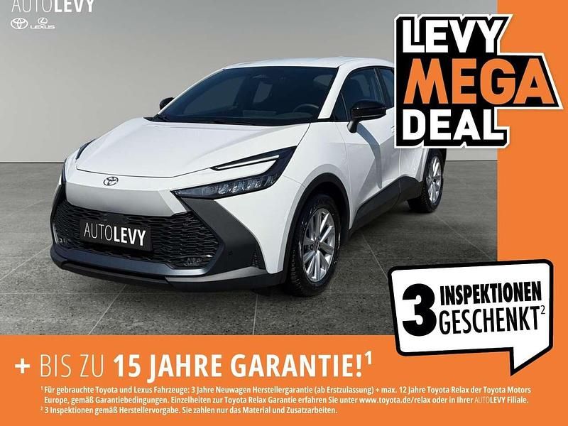 Schnee weiß Gebraucht 2024 Toyota C-HR Business Edition SUV | 26.490 € (Superpreis) - Bild 1/4