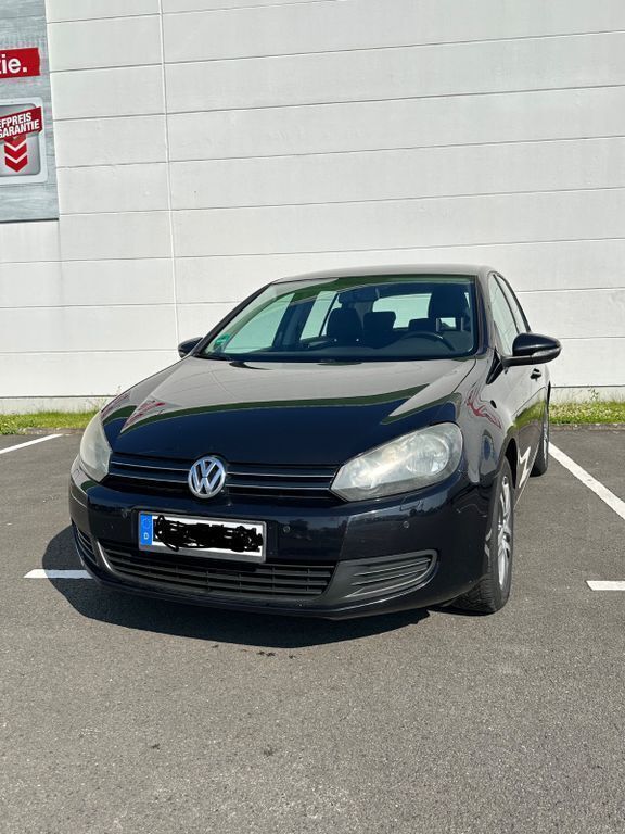 Schwarz Gebraucht 2011 VW Golf VI Style Limousine | 4.200 € (Fairer Preis) - Bild 1/4