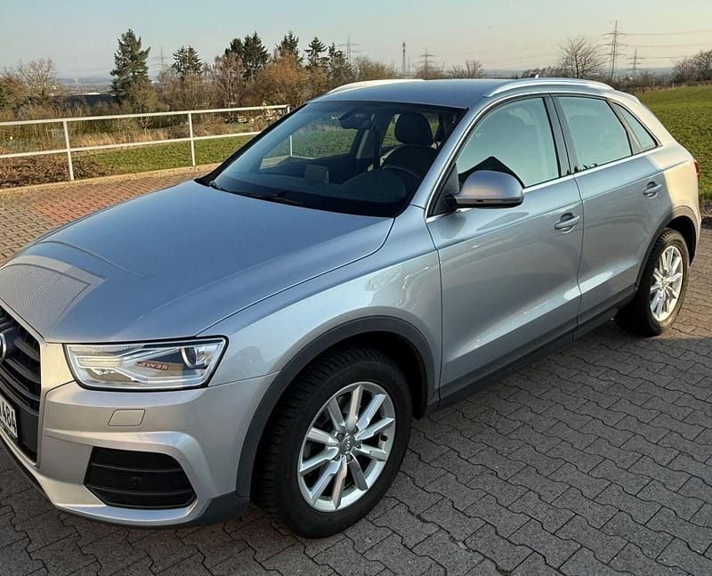 Gebraucht Audi Q3 Comfort 179 PS (131 kW) 2017 Silber SUV