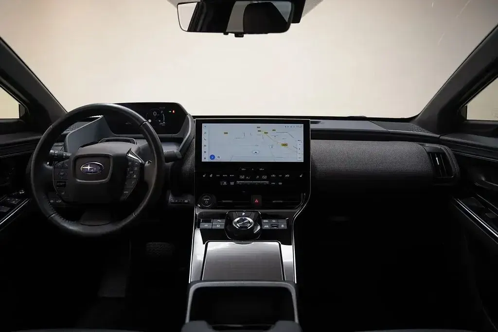 Gebraucht Subaru Solterra 160 kW (218 PS) 2022 Schwarz SUV