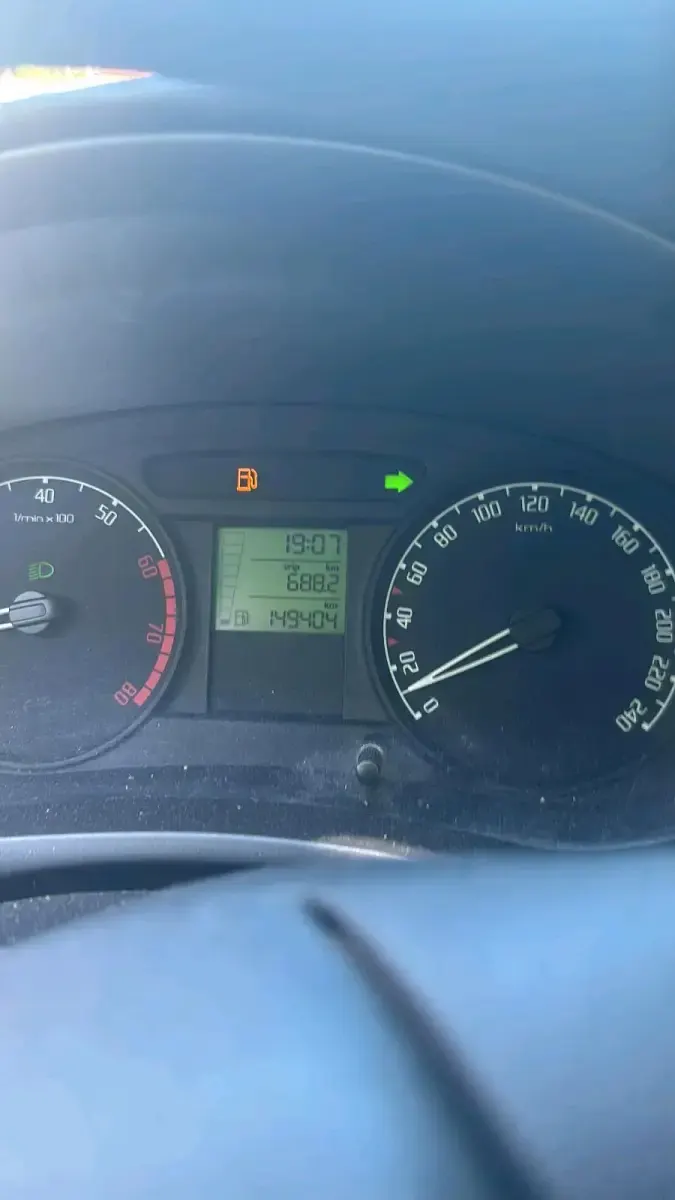 Gebraucht Skoda Fabia 69 PS (50 kW) 2010 Grau Kleinwagen