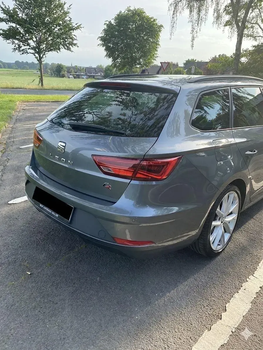Gebraucht Seat Leon ST FR 179 PS (131 kW) 2017 Grau Kombi
