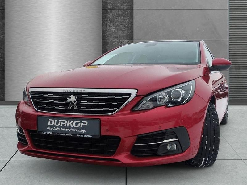 Gebraucht Peugeot 308 SW Allure 131 PS (96 kW) 2018 Lackierung ultimaterot/metall Kombi