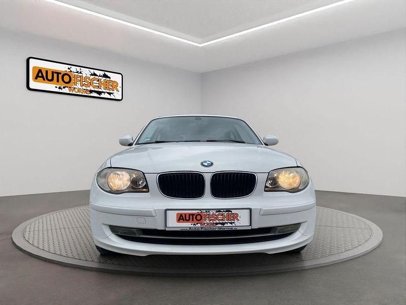 Gebraucht BMW 116 Advantage 122 PS (89 kW) 2007 Weiß Kleinwagen