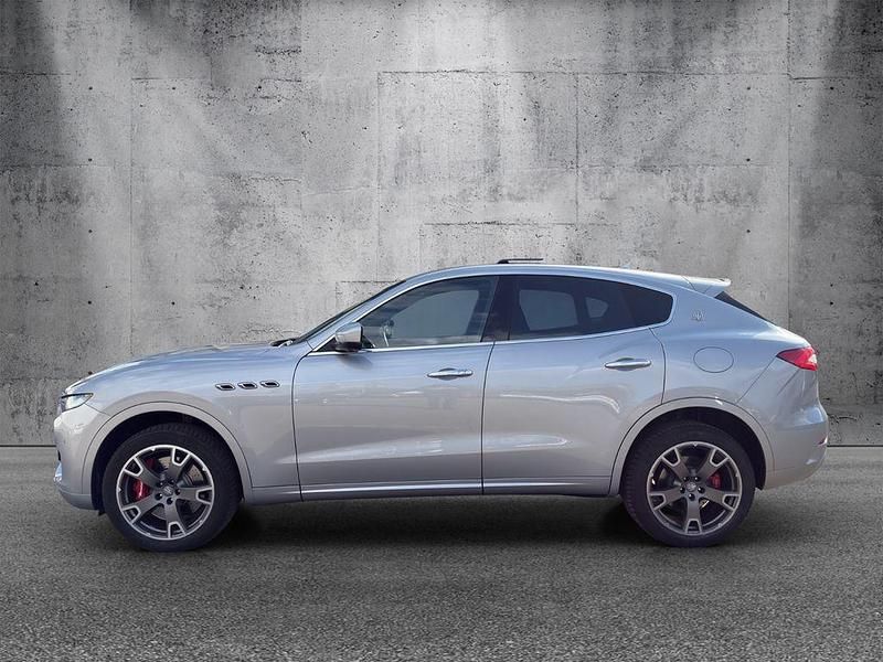 Gebraucht Maserati Levante 430 PS (316 kW) 2018 Grau SUV