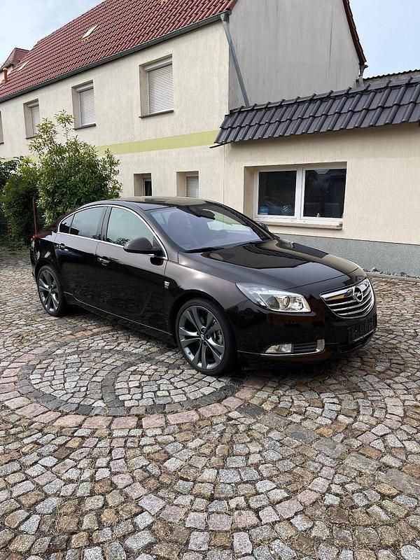 Gebraucht Opel Insignia OPC 260 PS (191 kW) 2011 Braun Limousine