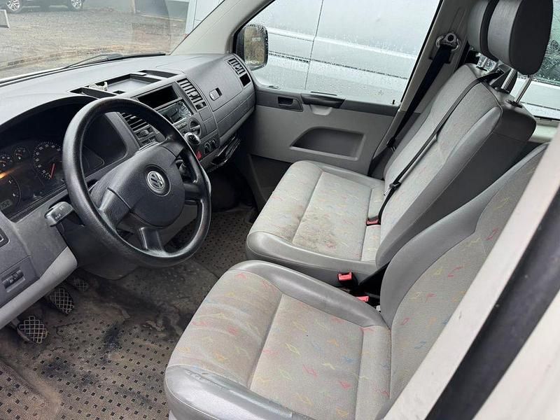Gebraucht VW Transporter 102 PS (75 kW) 2008 Grau Van