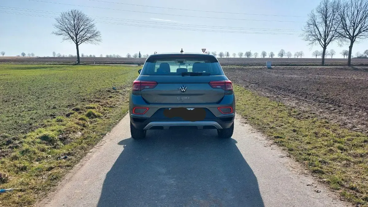 Gebraucht VW T-Roc Life 150 PS (110 kW) 2022 Grau SUV