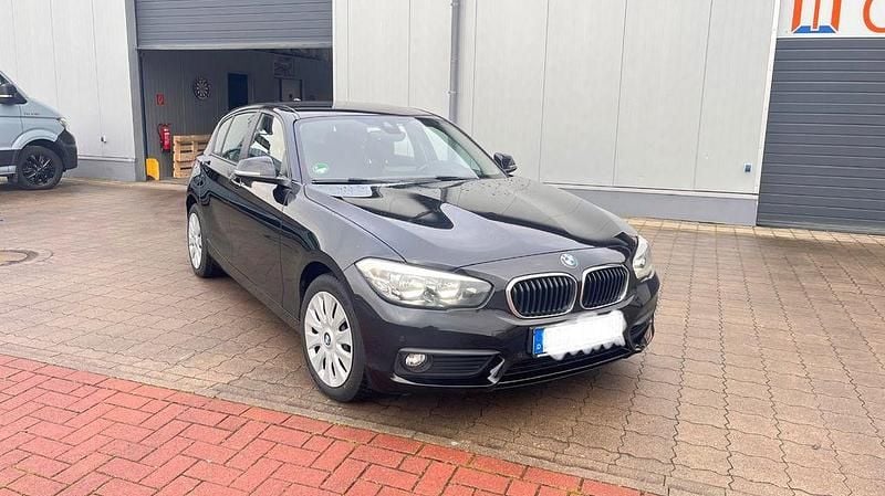Gebraucht BMW 116 116 PS (85 kW) 2017 Schwarz Kleinwagen