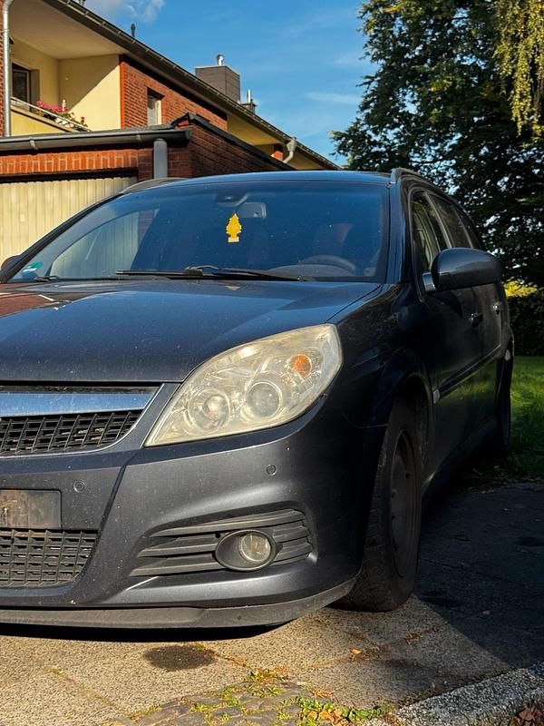 Blau Gebraucht 2007 Opel Vectra Kombi | 900 € (Superpreis) - Bild 1/4