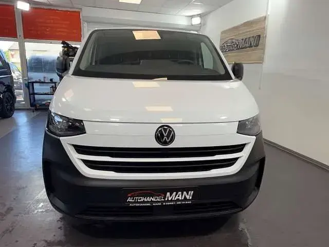 Gebraucht VW Transporter 150 PS (110 kW) 2025 Clear white Van