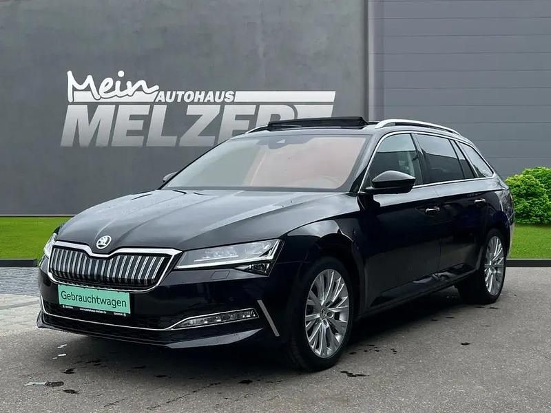 Schwarzmagic perleffekt Gebraucht 2020 Skoda Superb Style Kombi | 25.880 € (Teuer) - Bild 1/4