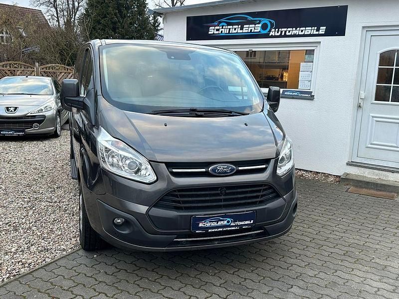 Gebraucht Ford Tourneo 170 PS (125 kW) 2017 Grau Van / Kleinbus