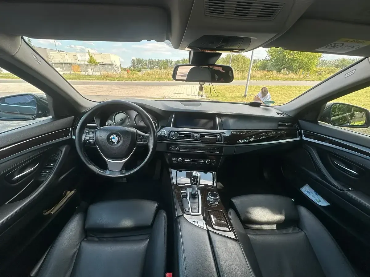 Gebraucht BMW 530 258 PS (189 kW) 2014 Schwarz Kombi