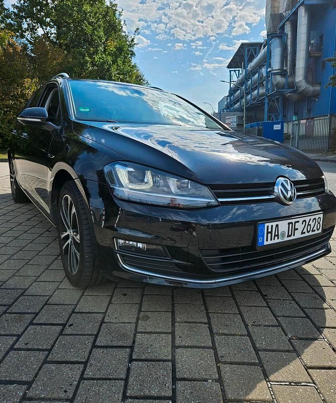 Schwarz Gebraucht 2016 VW Golf VII Kombi | 12.000 € (Fairer Preis) - Bild 1/4