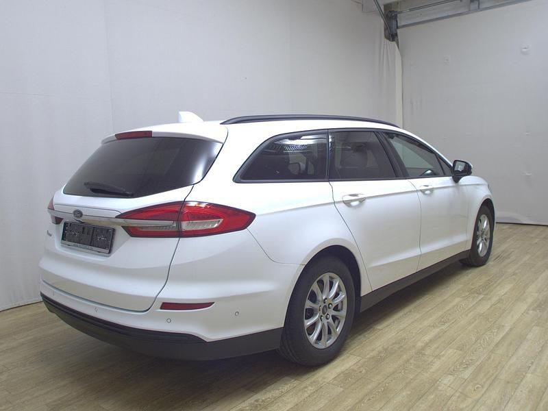 Gebraucht Ford Mondeo Trend 150 PS (110 kW) 2021 Weiss Limousine