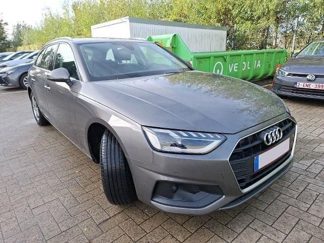 Gebraucht Audi A4 Sport 150 PS (110 kW) 2020 Grau Kombi