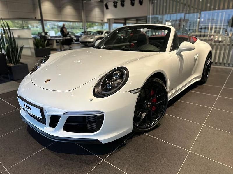 Weiß Gebraucht 2017 Porsche 911 Carrera 4 Cabriolet Cabrio | 128.900 € - Bild 1/4