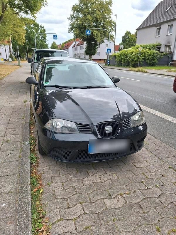 Schwarz Gebraucht 2007 Seat Ibiza Kleinwagen | 400 € (Superpreis) - Bild 1/4